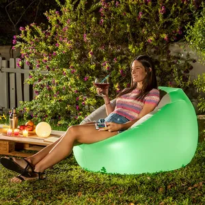 Aufblasbarer LED-Sessel Chight mit Fernbedienung – InnovaGoods